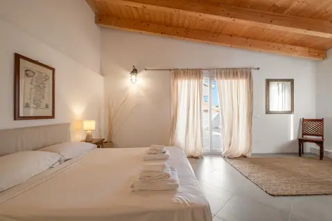 Dimoras | Boutique Rooms