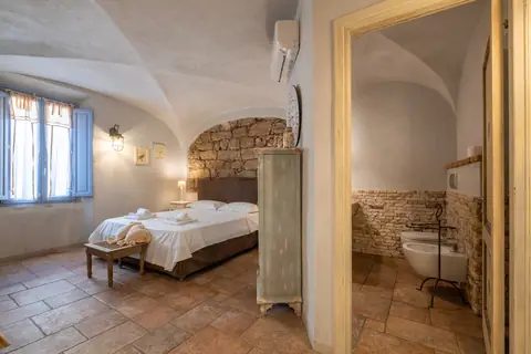 Dimoras | Stone Suites