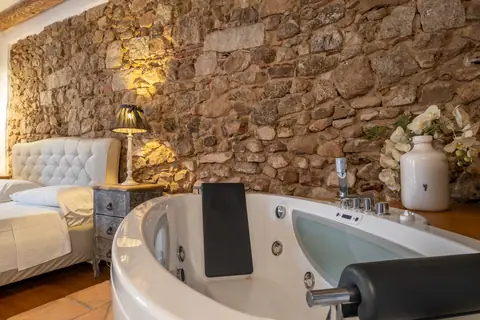 Dimoras | Stone Suites