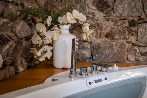 Dimoras | Stone Suites