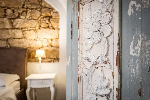 Dimoras | Stone Suites