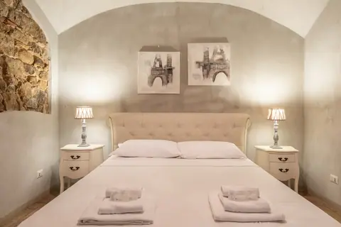 Dimoras | Stone Suites
