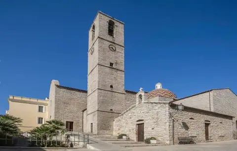 Dimoras | Appartamento 110mq | 3 Camere | Centro | Terrazza | Parcheggio