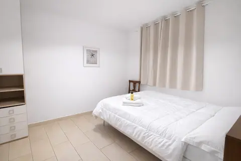 Dimoras | Appartamento 110mq | 3 Camere | Centro | Balcone | Parcheggio