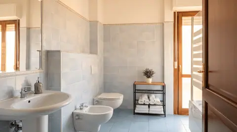 Dimoras | Appartamento 110mq | Centro | 3 Camere | Parcheggio Gratuito