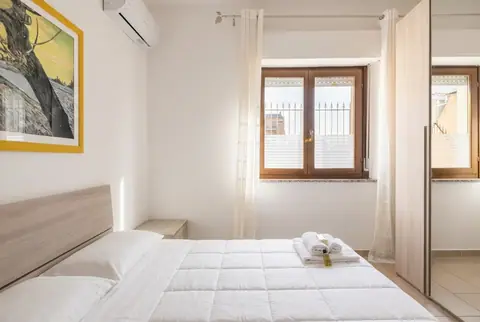 Dimoras | Appartamento 110mq | 3 Camere | Centro | Terrazza | Parcheggio