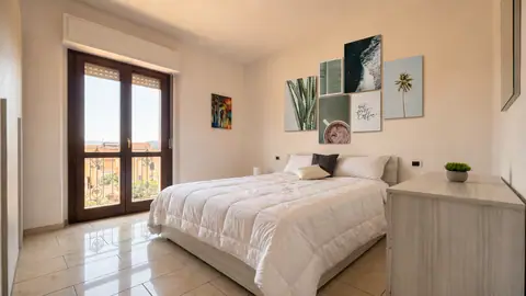 Dimoras | Appartamento 110mq | Centro | 3 Camere | Parcheggio Gratuito
