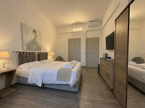 Dimoras | Elegant Rooms